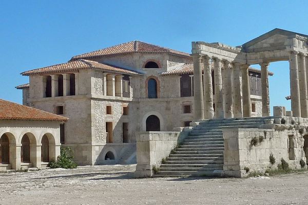 L’ancien hôpital Caroline